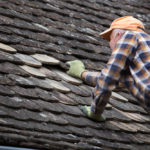 Chystáte sa prerábať strechu? Na toto nezabúdajte!