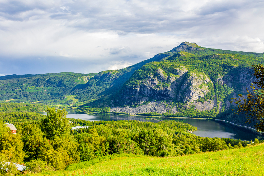 Nádherné prírodné parky Európy, ktoré stoja za návštevu