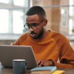 Trendy v pánskej zimnej móde na sezónu 2022/23