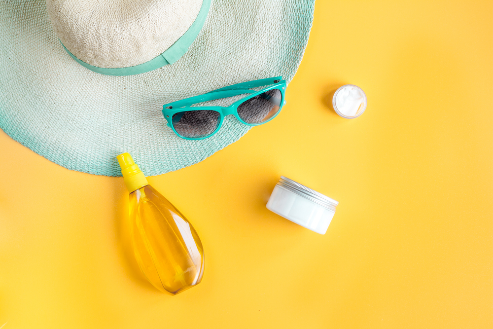 Dámy, ste pripravené na letnú dovolenku? Táto kozmetika vám nesmie v kufri chýbať