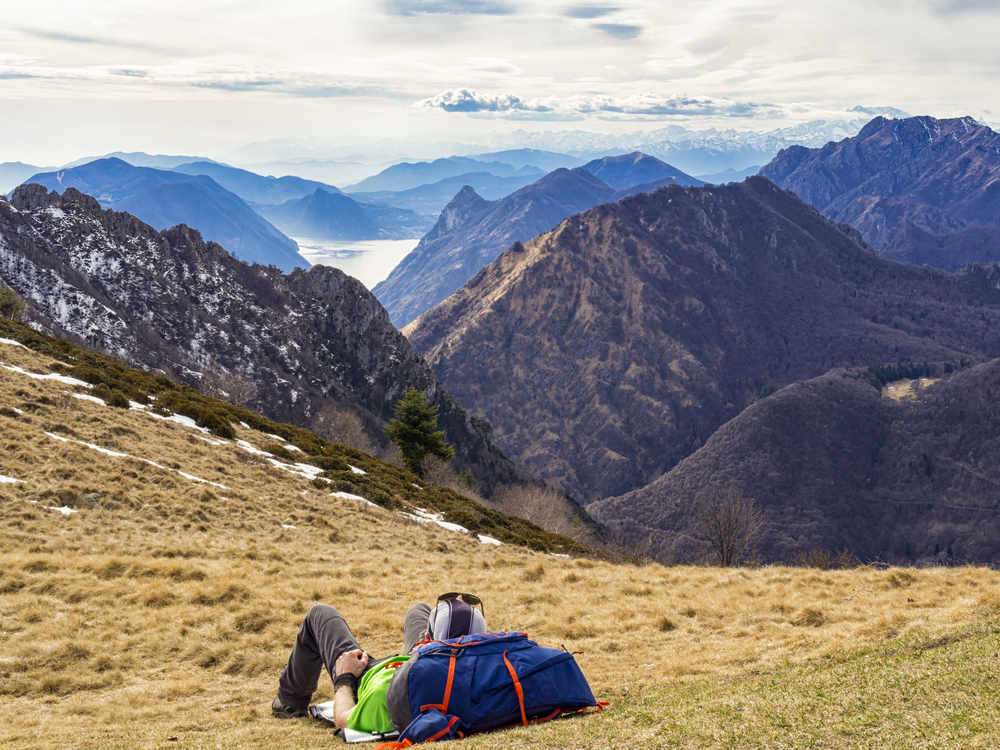 Zastihla vás noc v horách? Na týchto miestach sa dá prespať