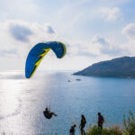 Ilustračný záber na lietadlo alebo iný dopravný prostriedok určený pre nezabudnuteľný zážitok v oblakoch.